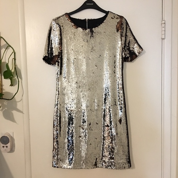 Perfect dress for Bachelorette, Holiday Party or NYE! - Picture 4 of 8